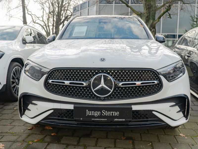 Mercedes-Benz GLC 300 d 4M AMG-Sport/360/Pano/AHK/Night/Distr