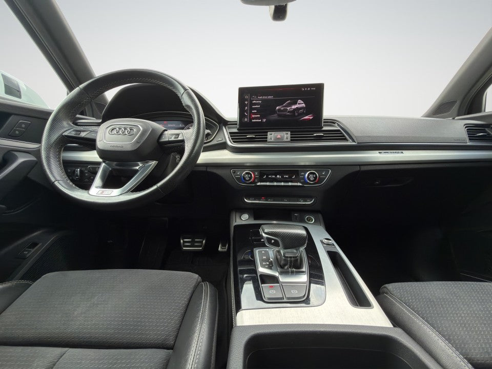 Audi Q5 S line 2.0 TDI 204 CP quattro S tronic Matrix LED Pano B&O Virtual Cockpit 2020
