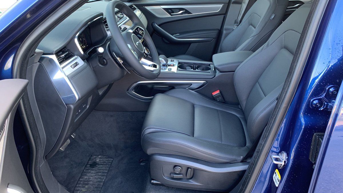 Jaguar F-PACE P400e AWD ACC+SHZG+LED+DAB+19"LMF+EPH+RFK