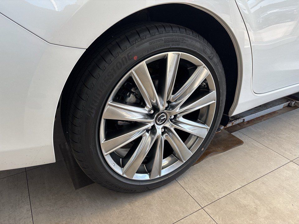 Mazda 6 Kombi Exclusive-Line 2.5i BOSE+HEAD-UP+MATRIX+