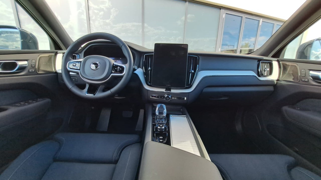 Volvo XC 60 XC60 Plus Bright T6 AT8 eAWD