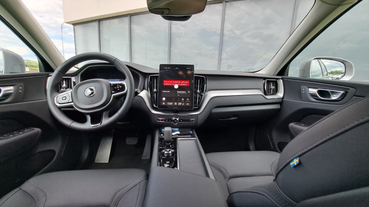 Volvo XC 60 XC60 Core B5 (P) AT8 AWD