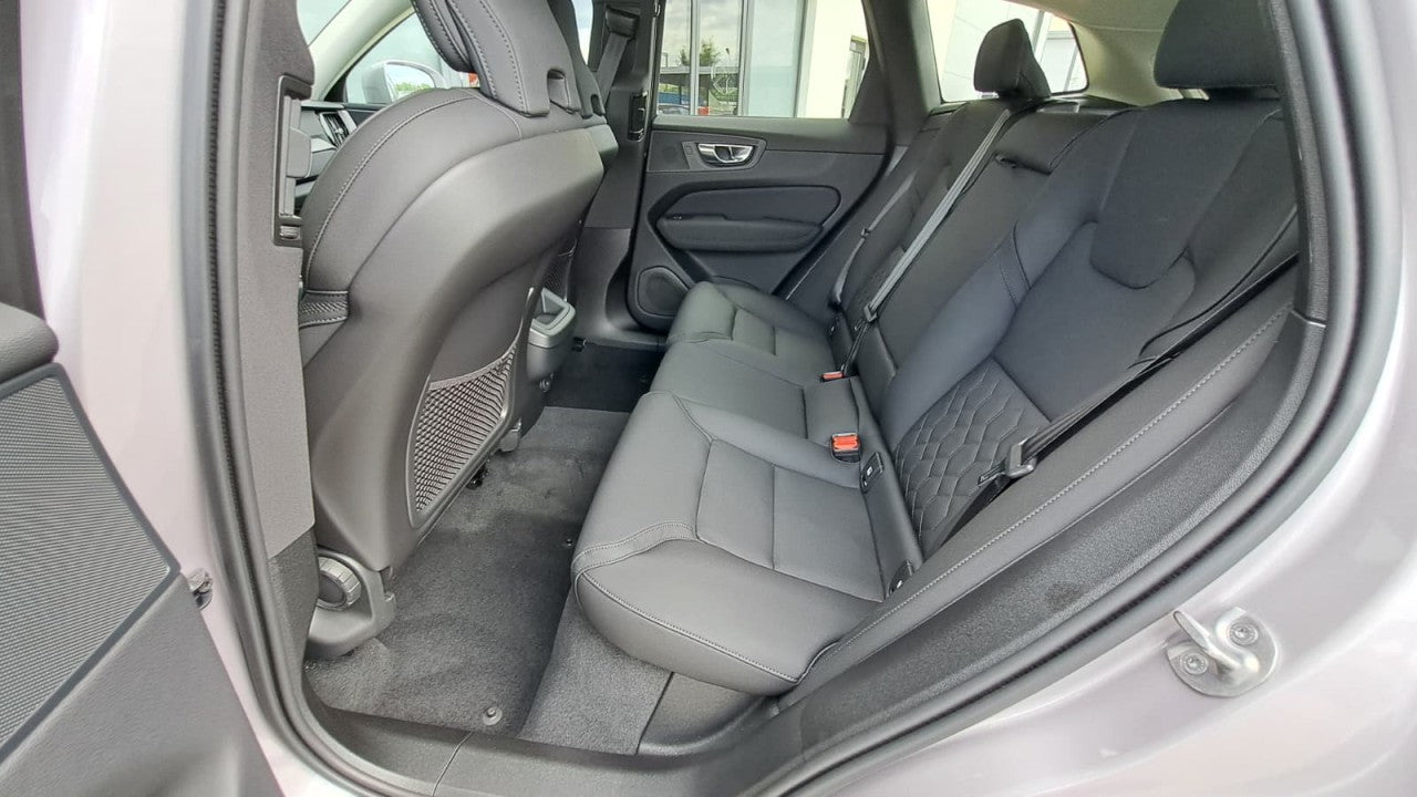 Volvo XC 60 XC60 Core B5 (P) AT8 AWD