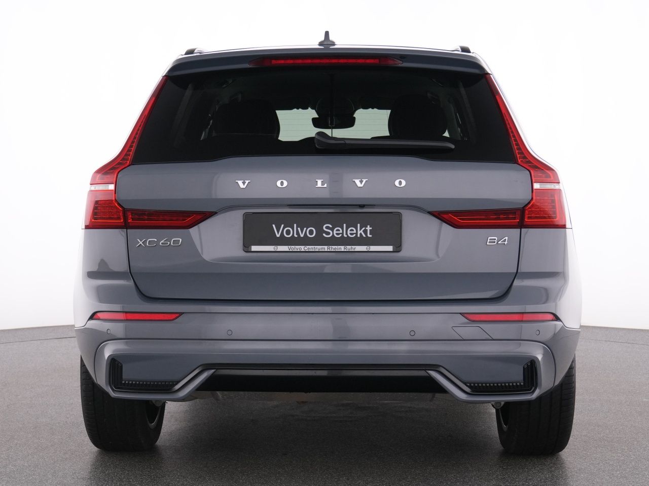 Volvo XC60 B4 Plus Dark+WINTERPAK+MEMORY+LM20+RFK+DAB+