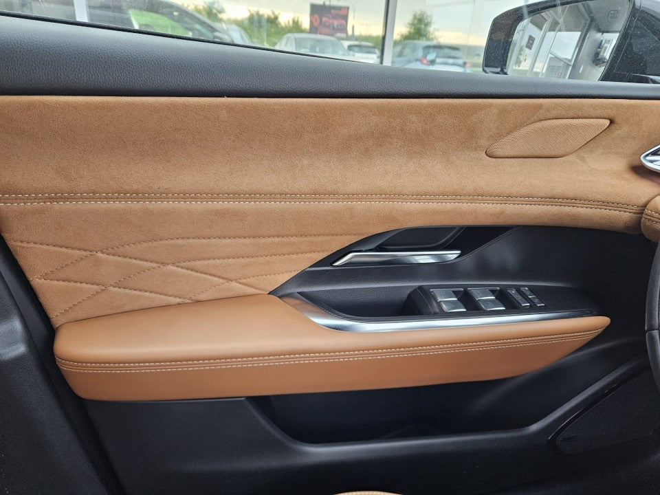 Mazda 6e