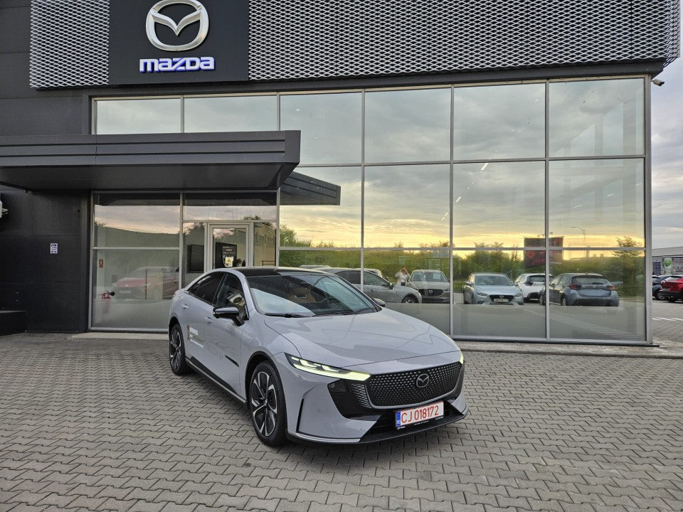 Mazda 6e