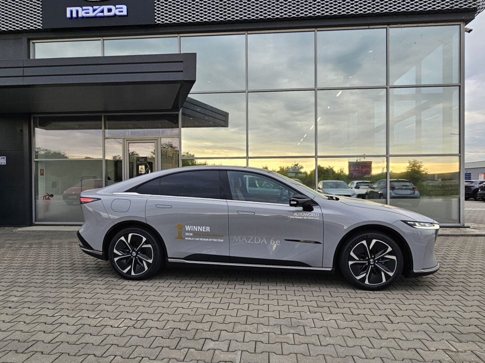 Mazda 6e