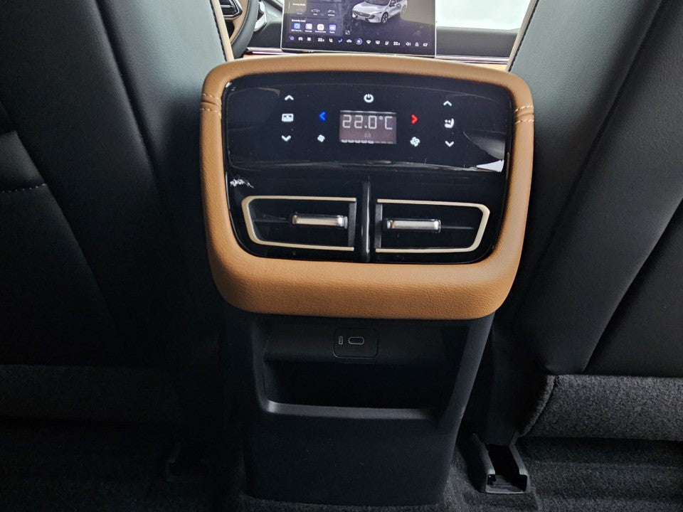 Mazda 6e