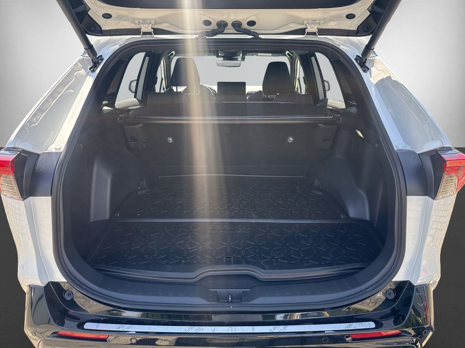 Toyota RAV 4 2,5l Plug-In Hybrid 4x4 Teamplayer *AHK Ab
