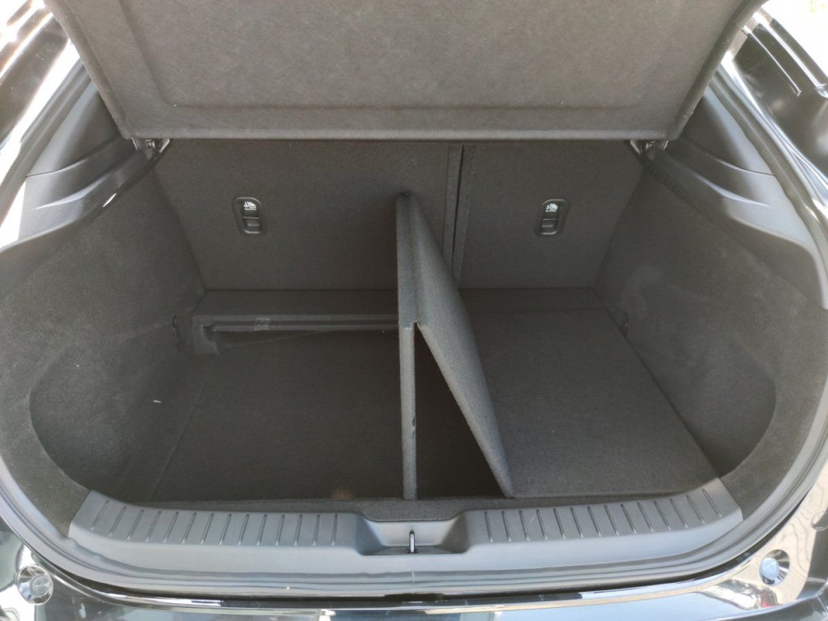 Mazda CX-30 Exclusive 360° BOSE Notbremsassi LogIn Fre