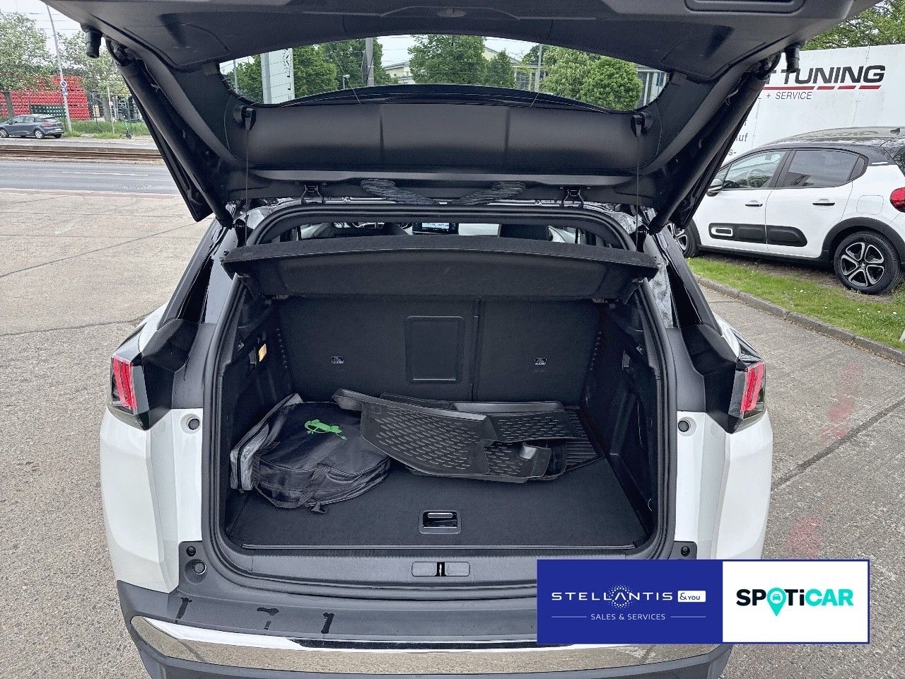 Peugeot 3008 Hybrid 225 GT SHZ NAVI CAM