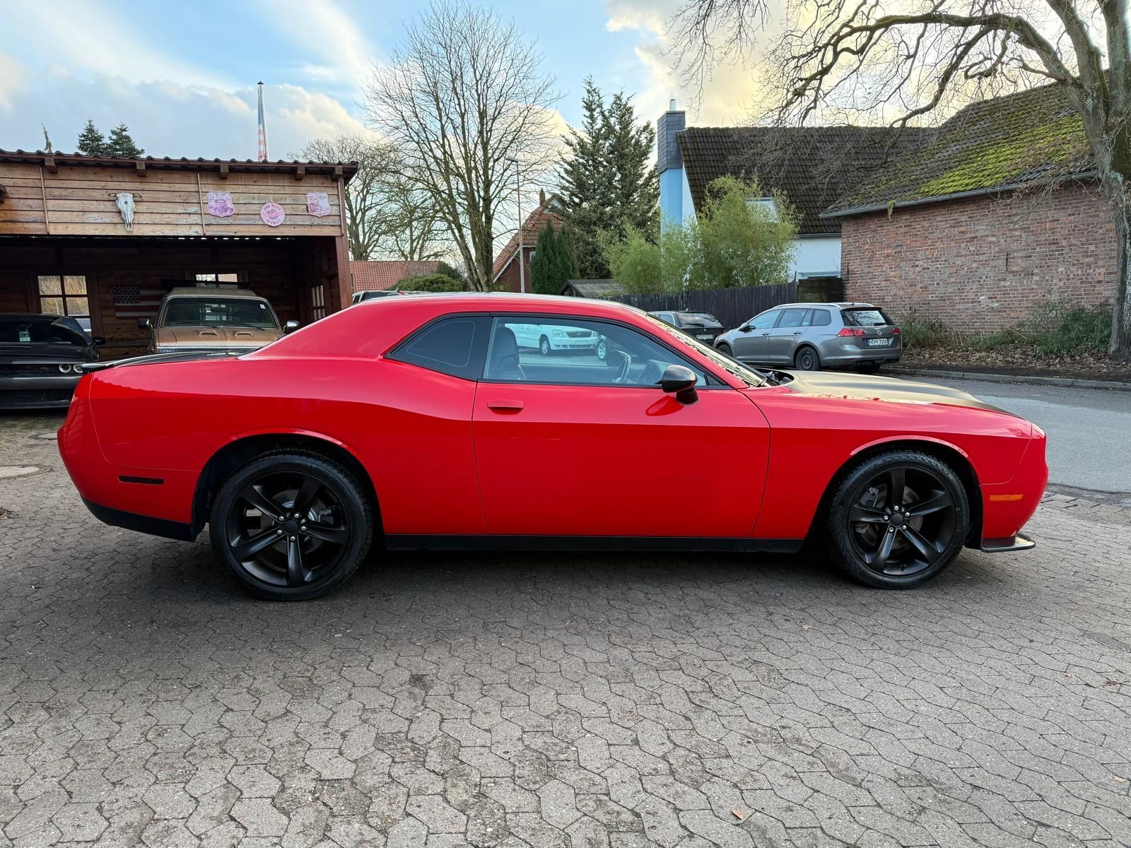 Dodge 5,7 V8*SRT KIT*LEDER*NAVI*KEYLESS*GARNTIE*SERVIC