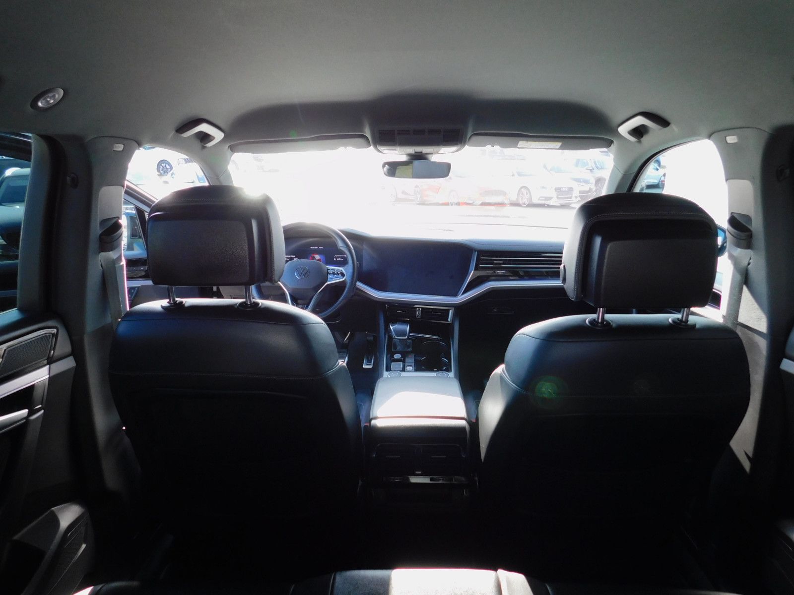 Volkswagen Touareg 3.0 TDI V6 R-Line 4Motion Black Style