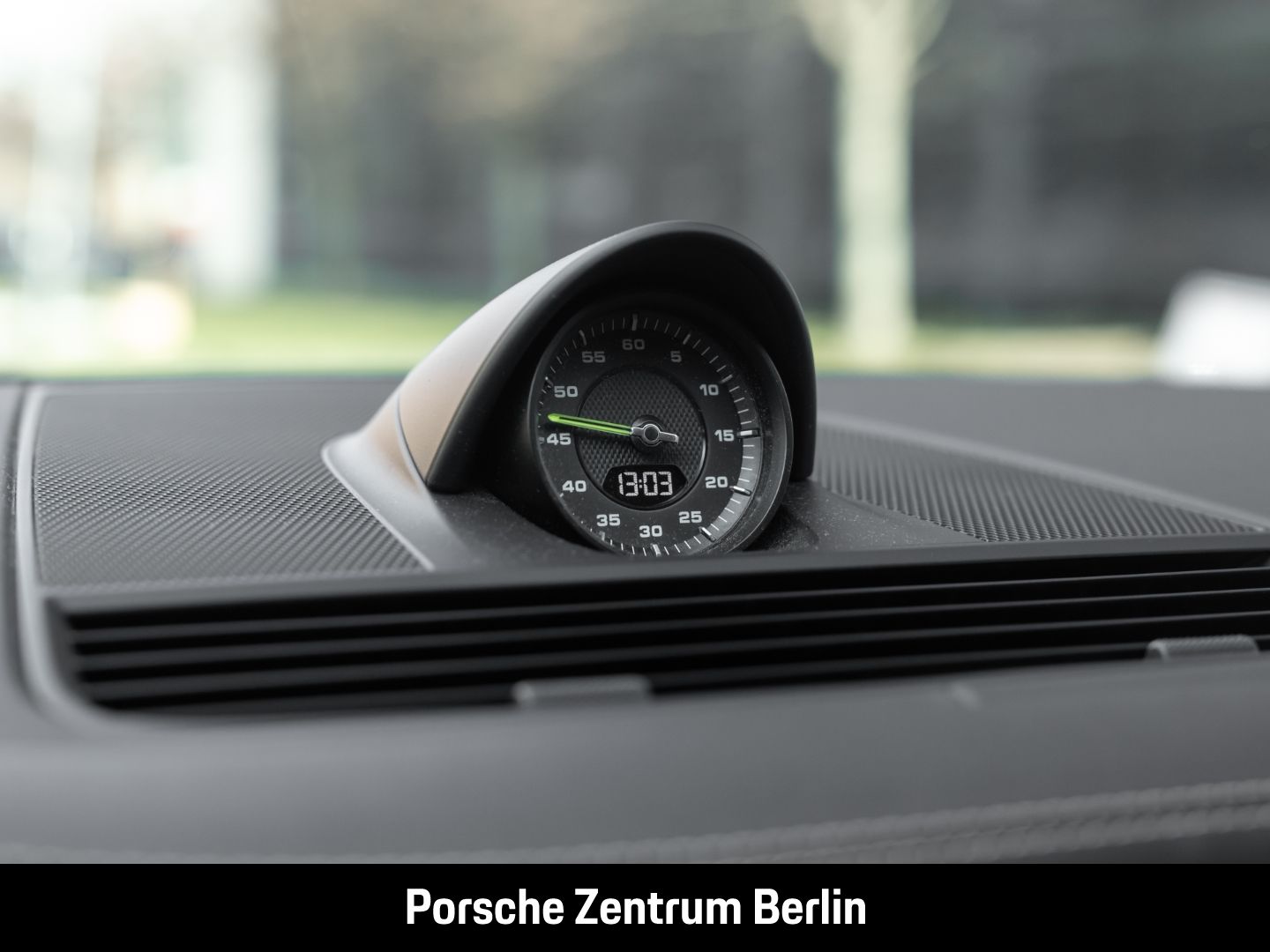 Porsche Panamera 4 E-Hybrid Sport Turismo Platinum Editi