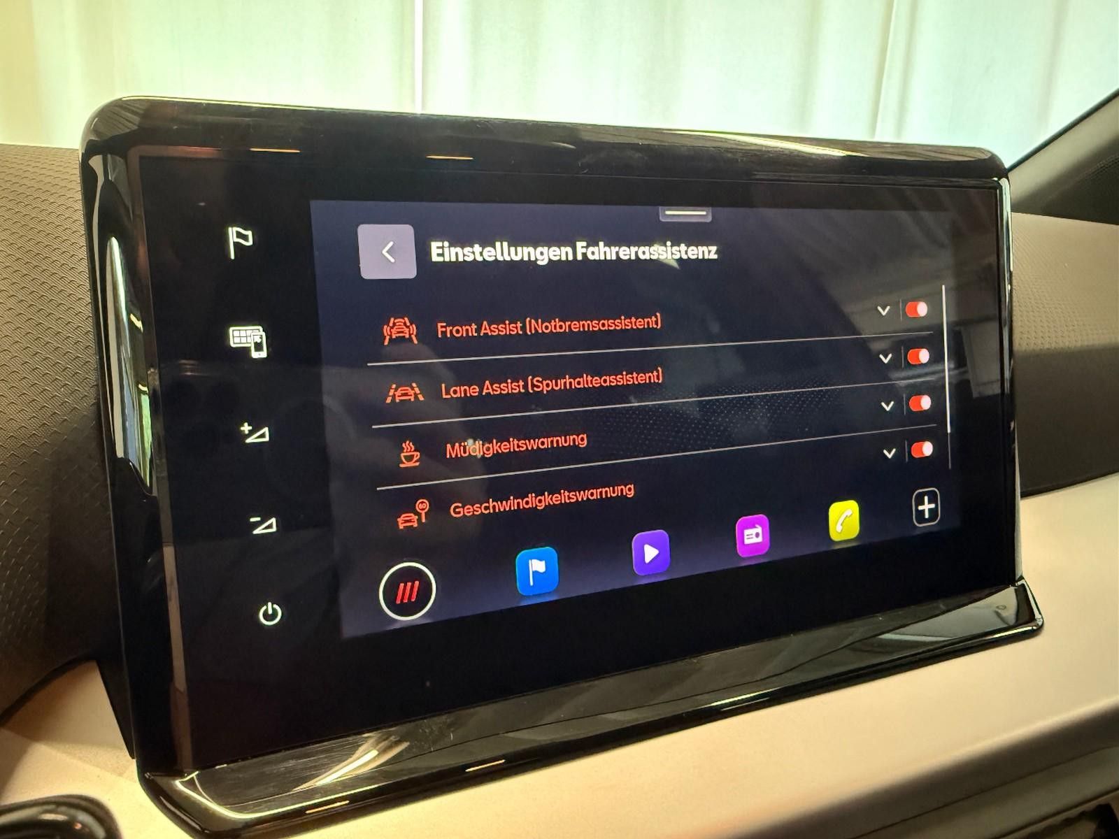 Seat Arona FR 1.0 TSI DSG AHK ACC NAVI LED ALCANTARA