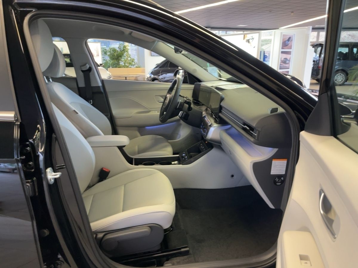Hyundai KONA 1.6 GDI Trend - Samsaru's Car Outlet