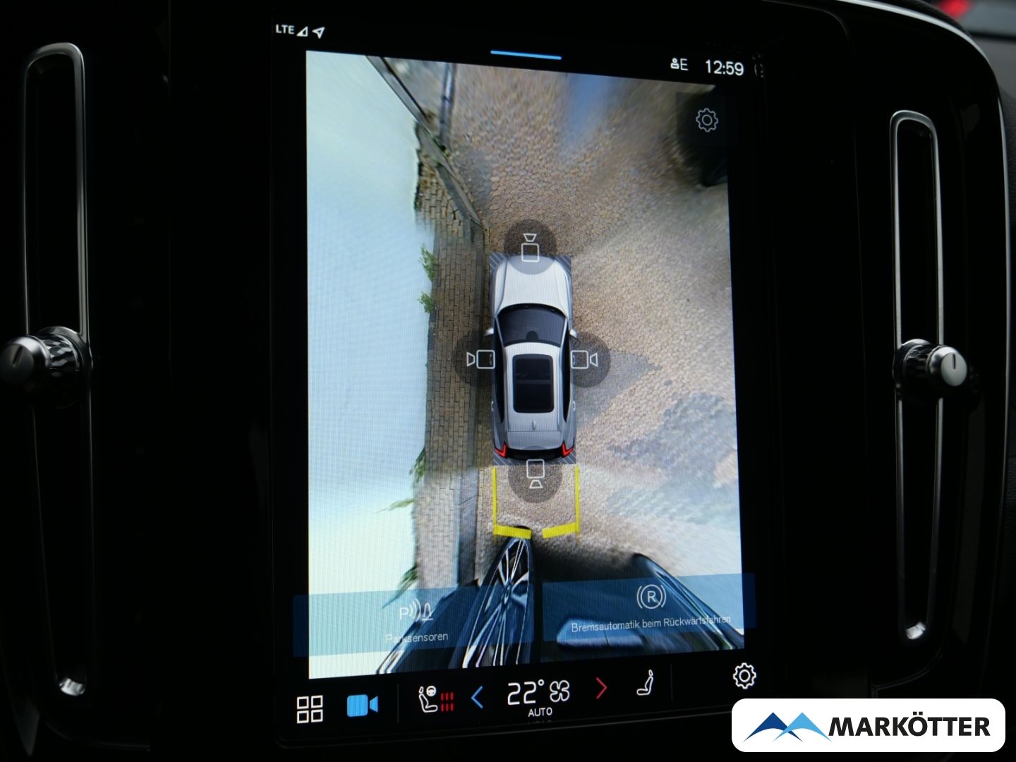 Volvo XC40 Recharge Single Motor STHZ/AHK/Wärmepumpe