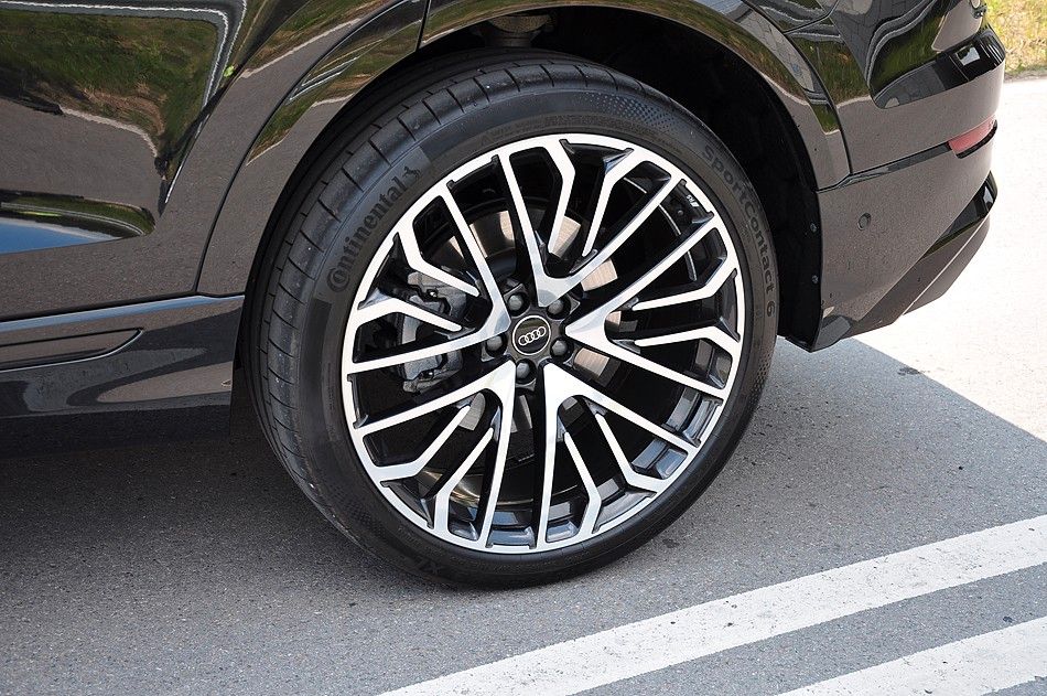 Audi Q8 55 TFSI quattro S Line HUD Matrix Panorama