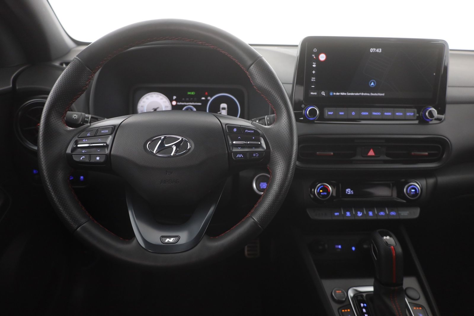Hyundai Kona 1.6 T-GDI N Line - Samsaru's Car Outlet