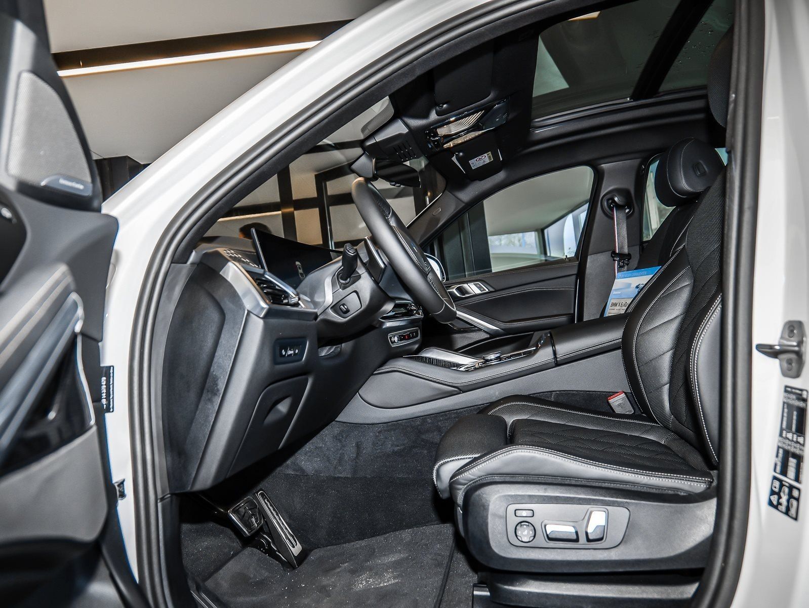 BMW X6 xDrive40d M Sport HUD PANO ACC AHK RFK NAVI