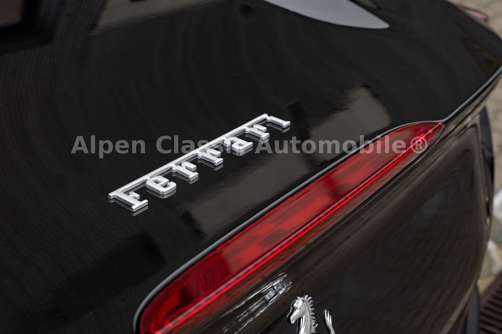 Ferrari Portofino Sitzbelüftung, 360 Grad, JBL