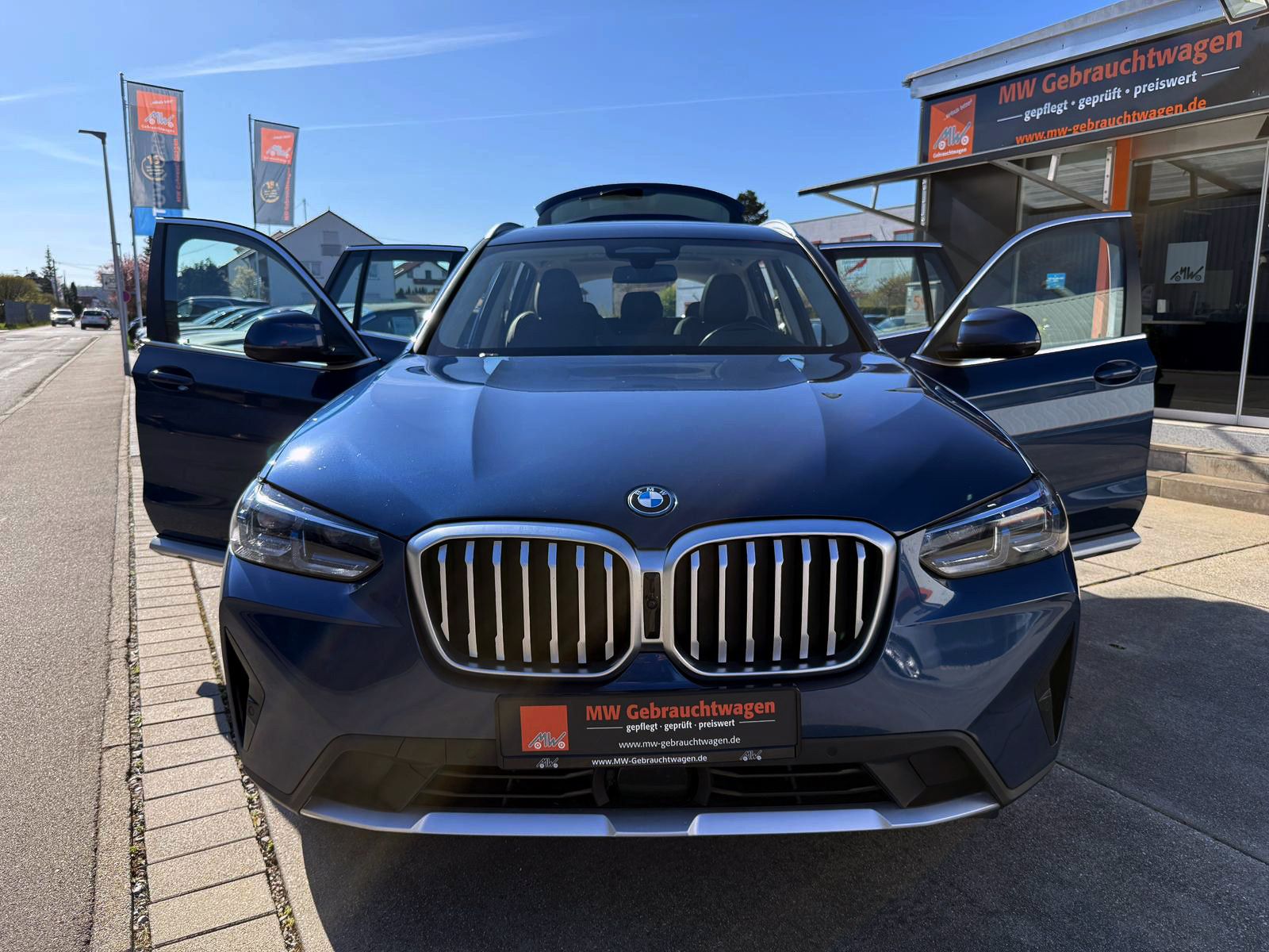 BMW X3 xDrive30e Steptr. LED ACC 360° HUD PANO AHK