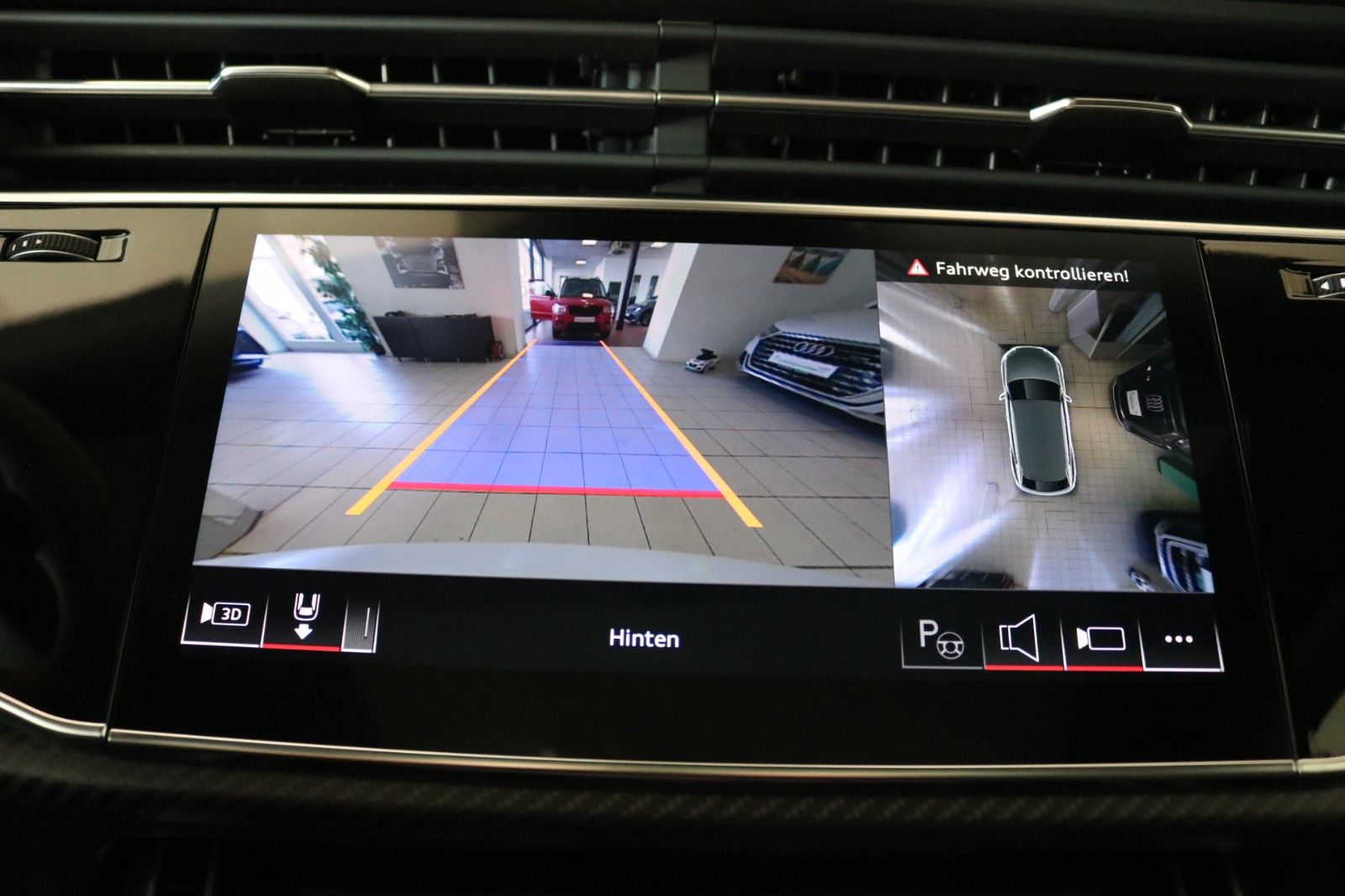 Audi RSQ8 Garantie Matrix Luft Memory HUD 360° Pano