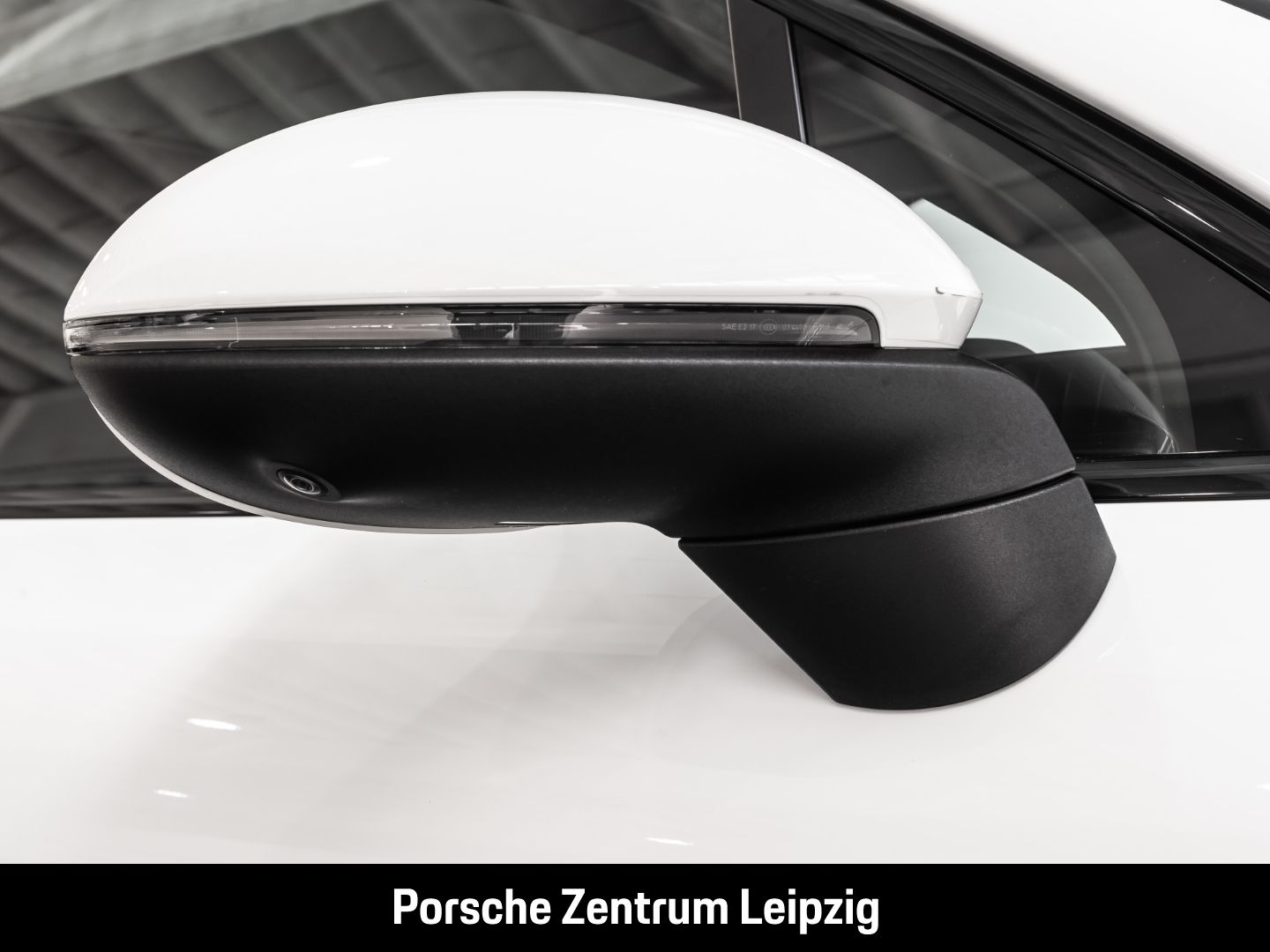 Porsche Cayenne E-Hybrid Coupe HD HeadUp InnoDrive AHK