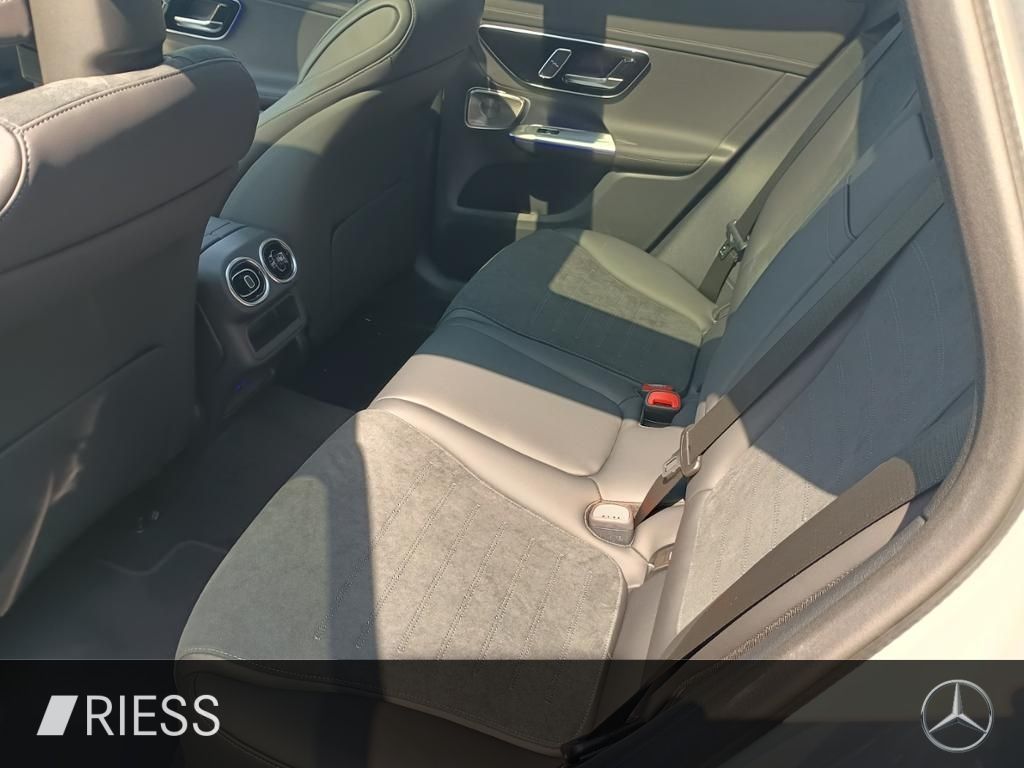 Mercedes-Benz GLC 220 d AMG+PANO+AHK+DISTR+DIGI L+BURM+360°+