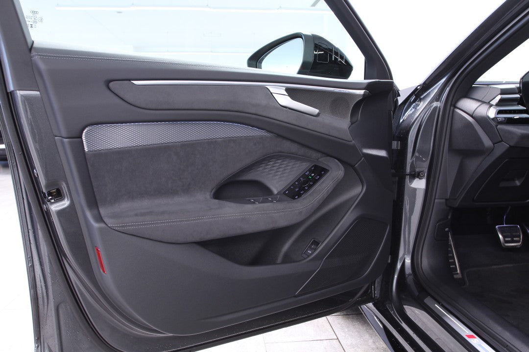 Audi A6 Limuzina