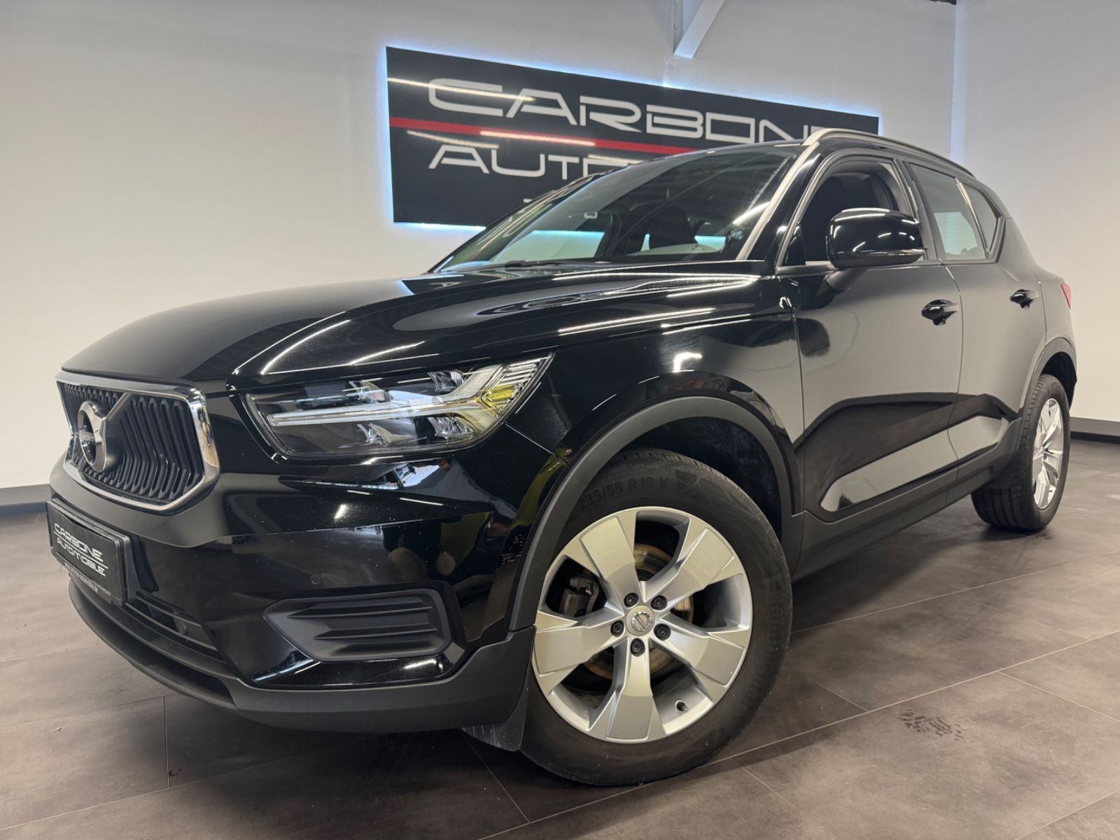 Volvo XC 40  Momentum**Navi+Winter+Kamera**