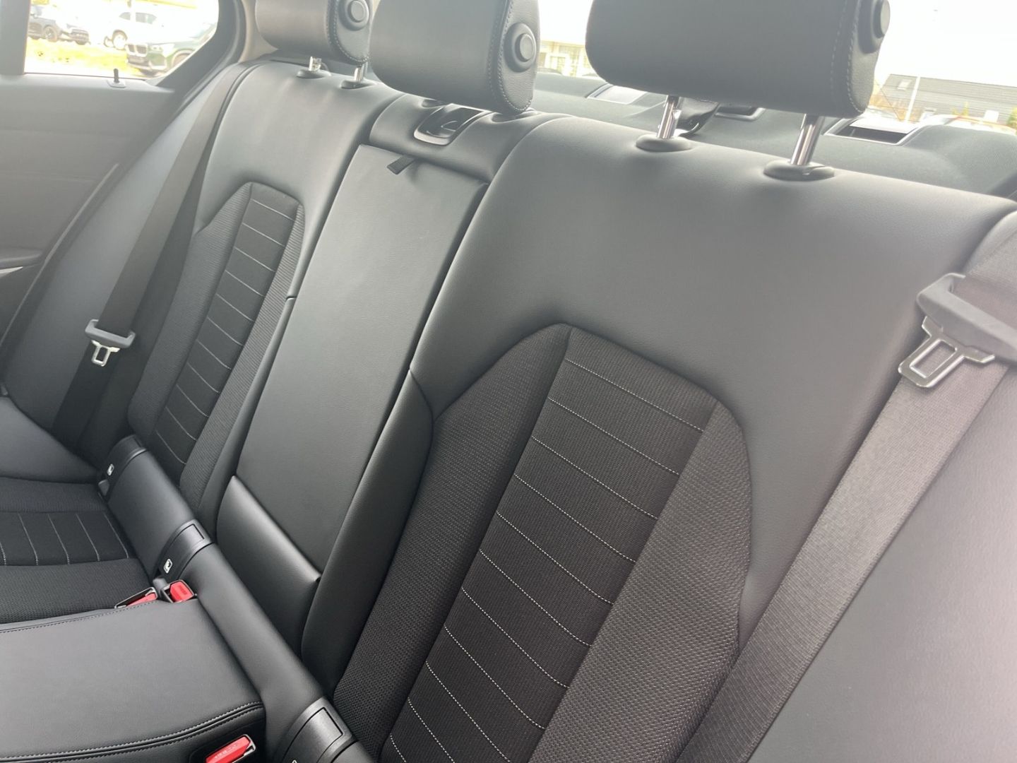 BMW 320 d Sport Line xDrive Limousine/Panodach/Navi