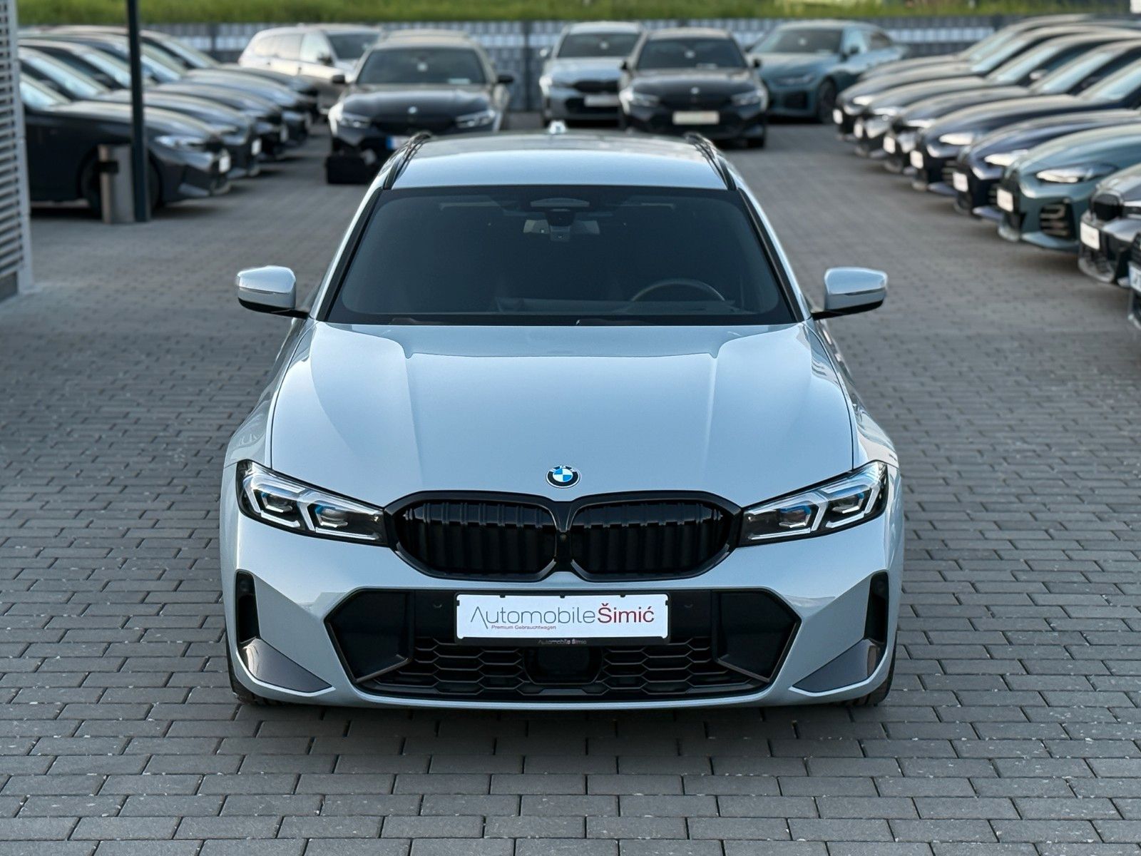 BMW 320d xD M Sport AHK HuD 360° hifi ACC