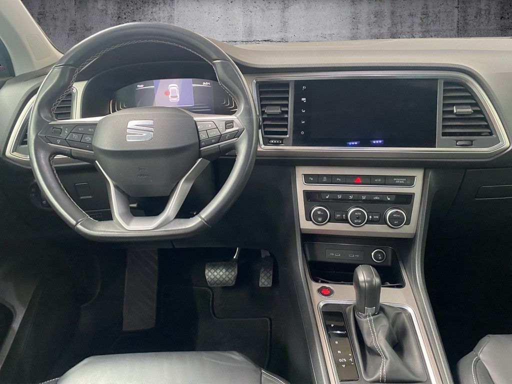 Seat Ateca 1.5 TSI Xperience DSG AHK+Leder+LED