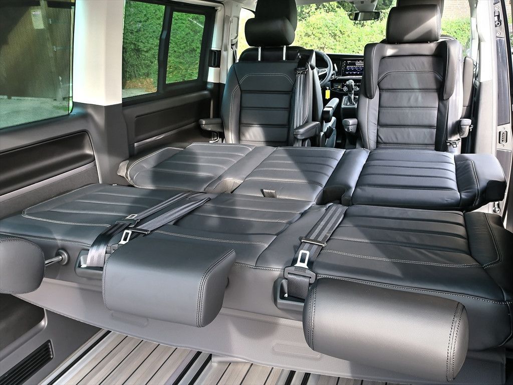 Volkswagen T6.1 Highline DSG 4MOTION - Samsaru's Car Outlet