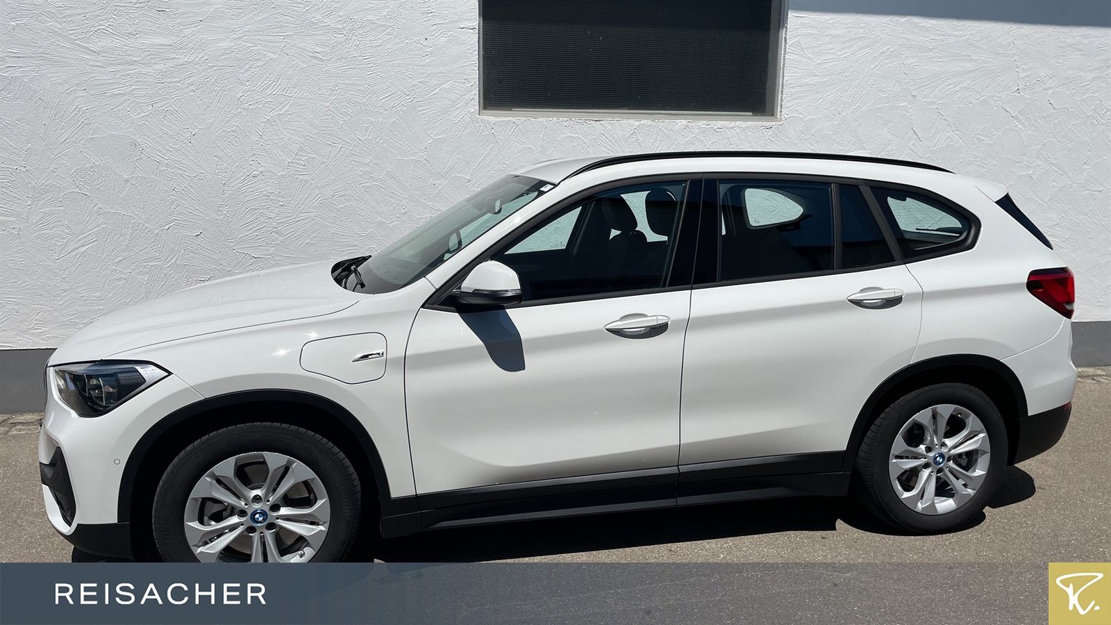 BMW X1 xDrive 25e A Advantage - Samsaru's Car Outlet