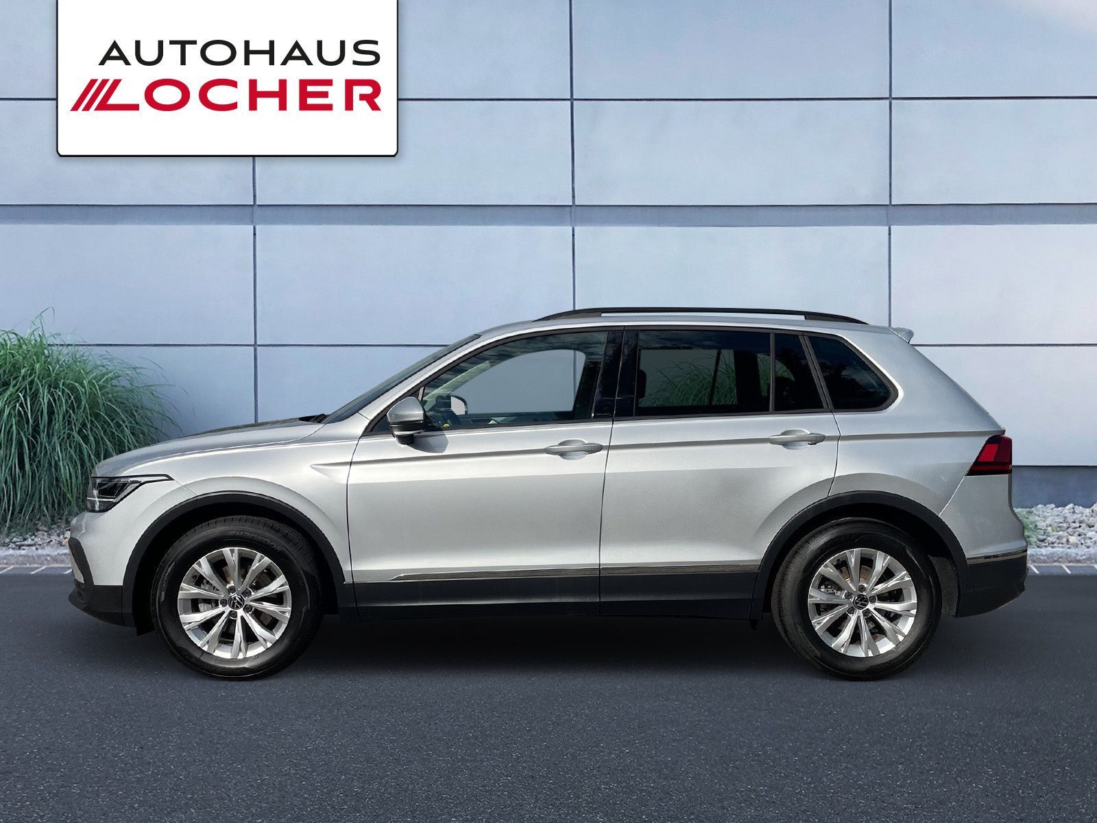 Volkswagen Tiguan Life 1.5 DSG - Samsaru's Car Outlet
