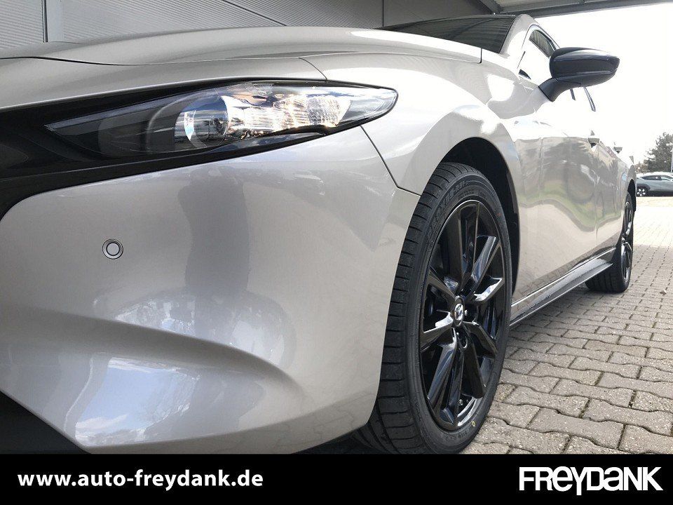 Mazda 3 2.5L e-SKYACTIV G 140ps Homura