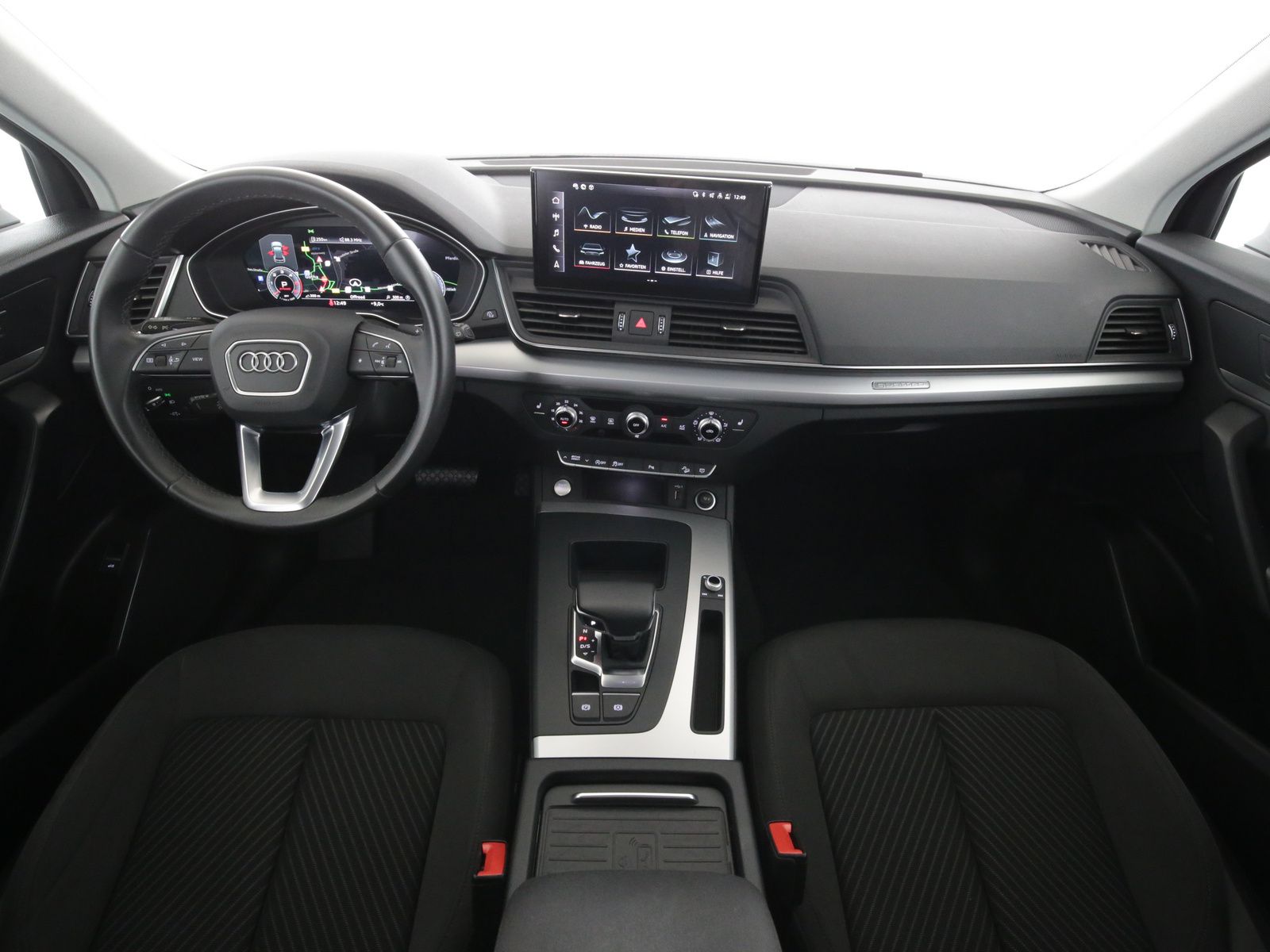 Audi Q5 40 TDI quattro S tronic - Samsaru's Car Outlet