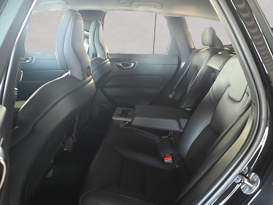 Volvo XC60 B5 B AWD Core