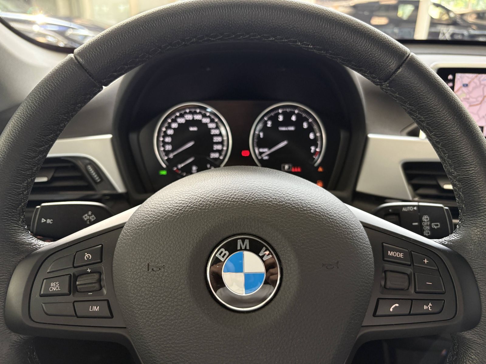 BMW X1 xDrive25e Advantage - Samsaru's Car Outlet
