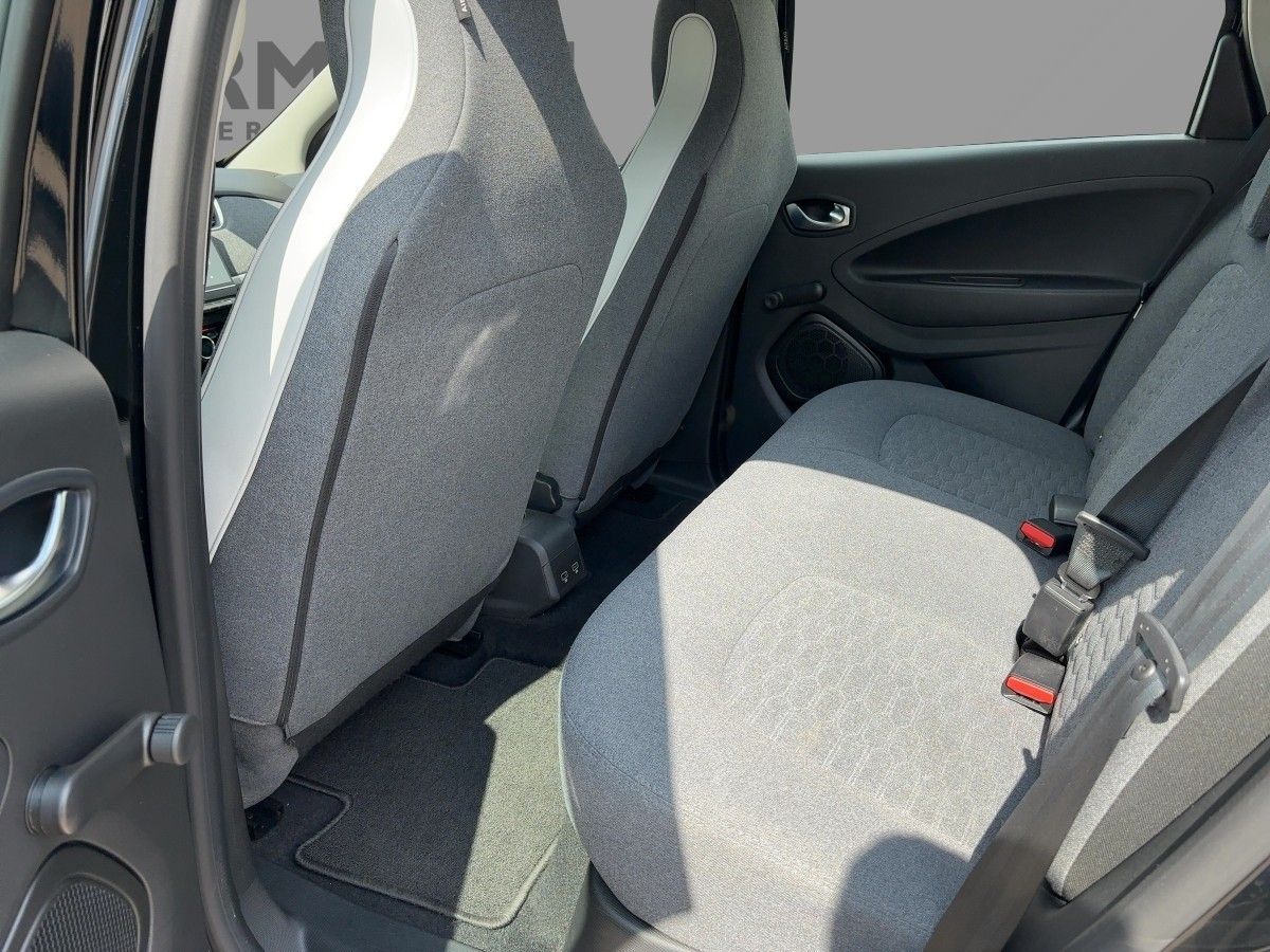 Renault Zoe R110/Z.E. 50 Experience - Samsaru's Car Outlet