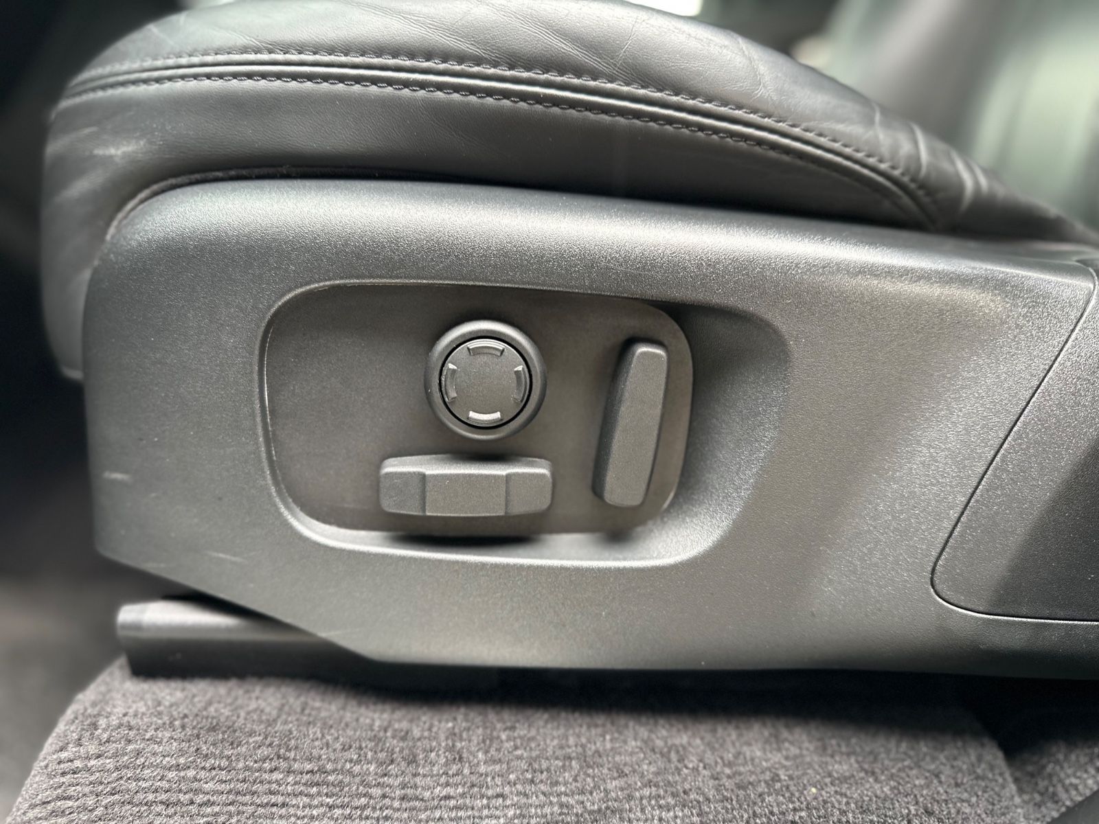 Range Rover Sport - Samsaru's Car Outlet
