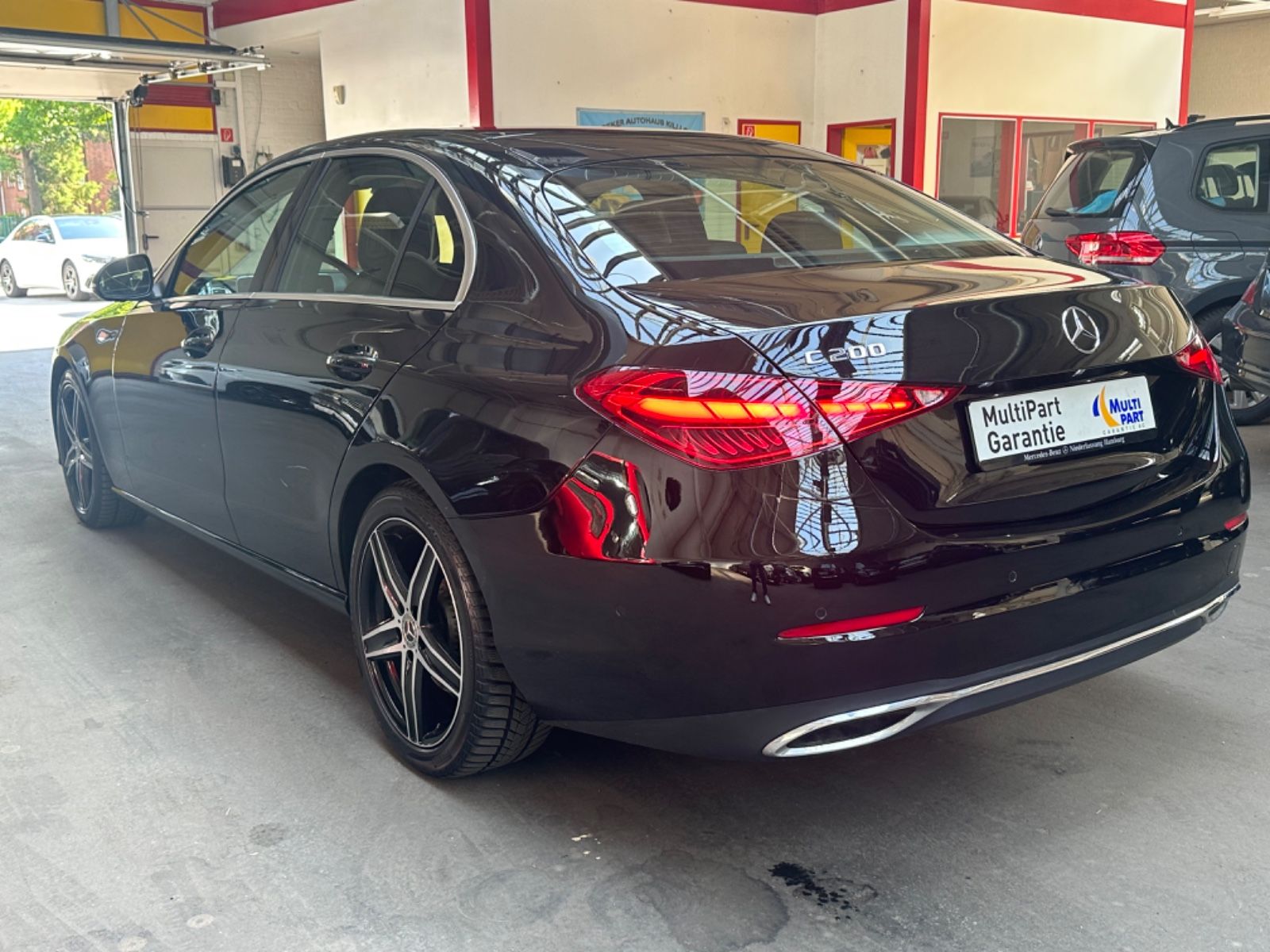 Mercedes-Benz C-200 AVANTGARDE - Samsaru's Car Outlet