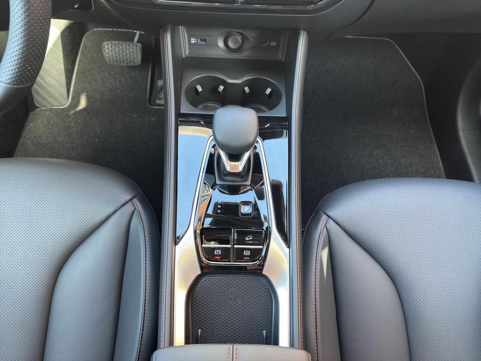MG HS Luxury 1.5 T PHEV Aut. | LED | ACC | RFK | SH