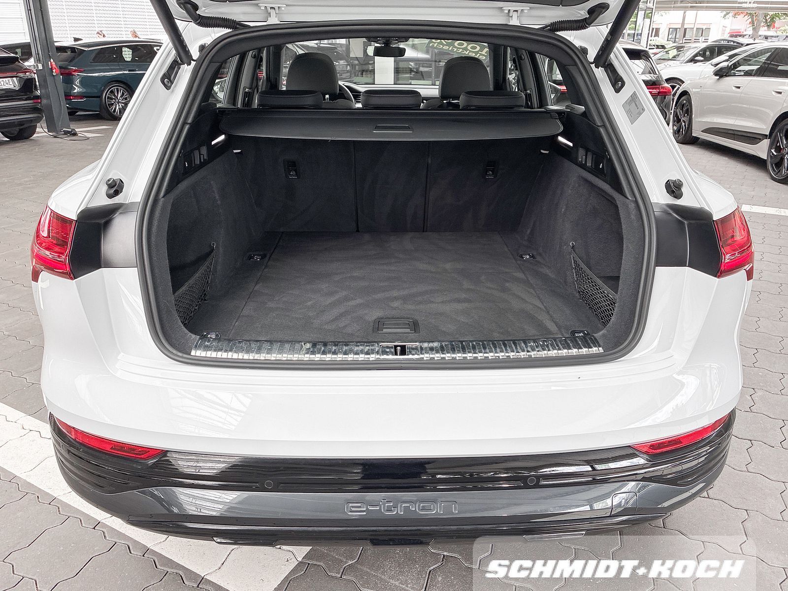 Audi Q8 e-tron 55 quattro advanced S-LINE B+O PANO