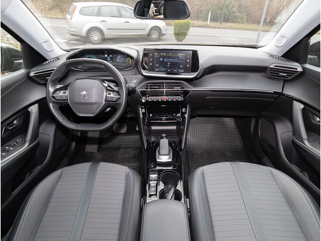 Peugeot 2008 ELEKTRO ALLURE - Samsaru's Car Outlet