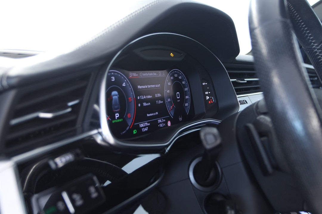Audi Q8 50 TDI quattro S-line
