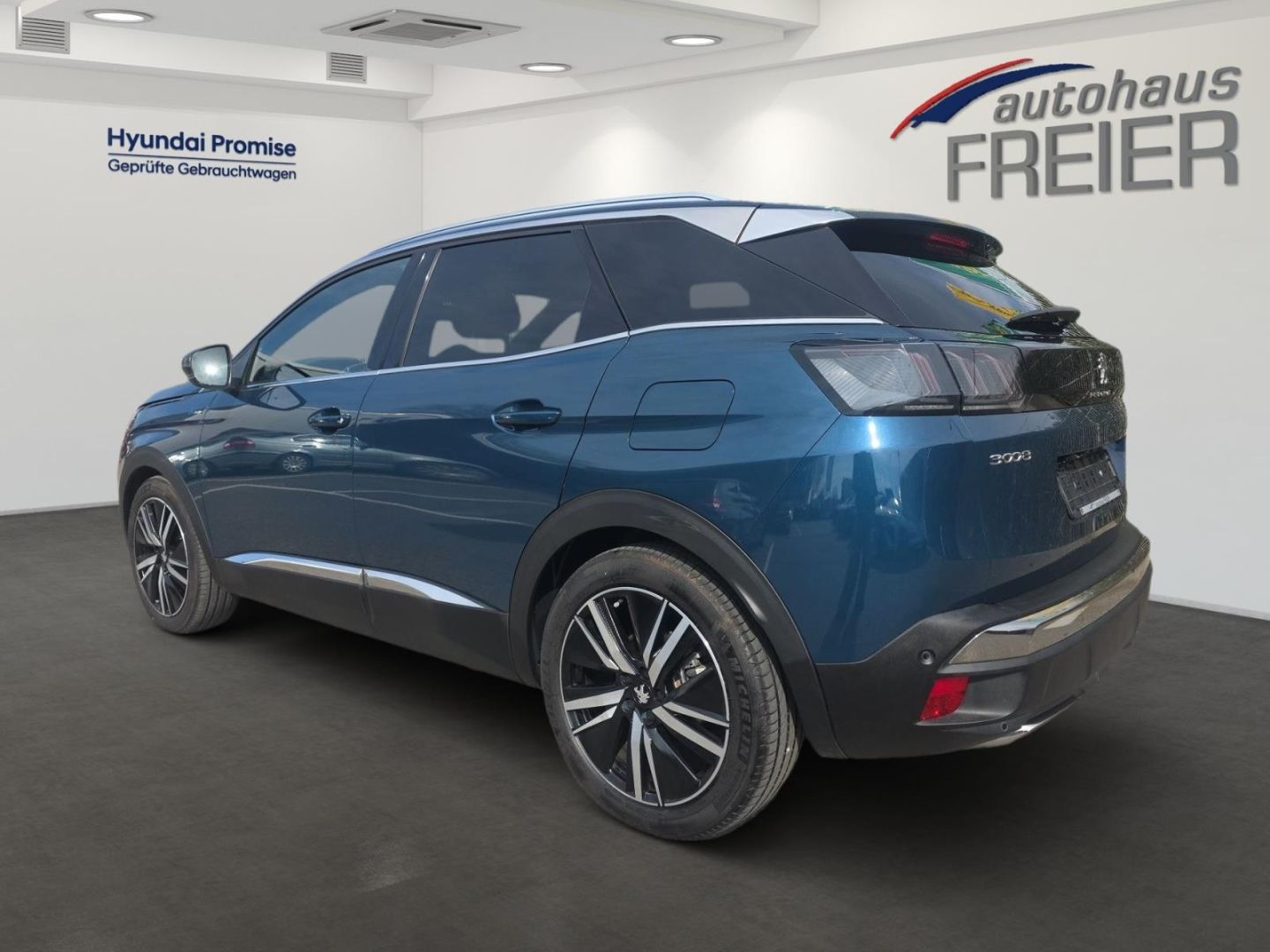 Peugeot 3008 Hybrid 225 GT AHK-abnehmbar Navi Digitales