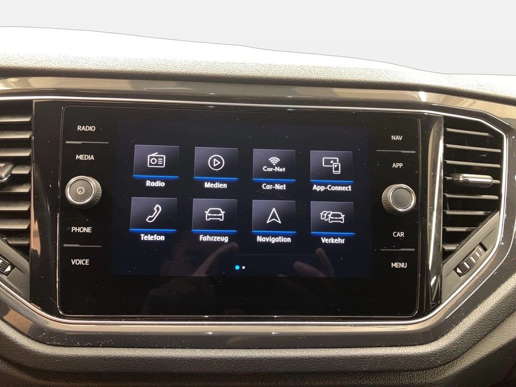 Volkswagen T-Roc 1.5 TSI DSG Sport - Samsaru's Car Outlet